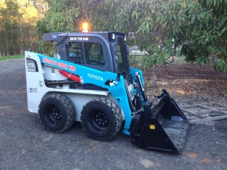 BOBCAT HIRE NORTH LAKES